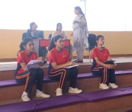 ENGLISH DEBATE-Seth M.R. Jaipuria School Hardoi