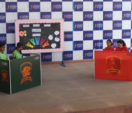 ENGLISH DEBATE-Seth M.R. Jaipuria School Hardoi